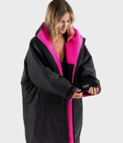 Dryrobe Advance Long Sleeve BLACK PINK - RECYCLED -Outdoor Camping Discount Black Pink 6 2024x2024 54504457 25e1 4125 a87c e38ffcac472e