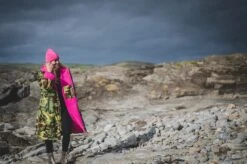 Dryrobe Advance Long Sleeve Camouflage Pink - RECYCLED 12 Dryrobe Advance Long Sleeve Camouflage Pink - RECYCLED -Outdoor Camping Discount camo pink lifestyle 2024x2024 84278ec1 1635 47e1 84af d873e5d5c158