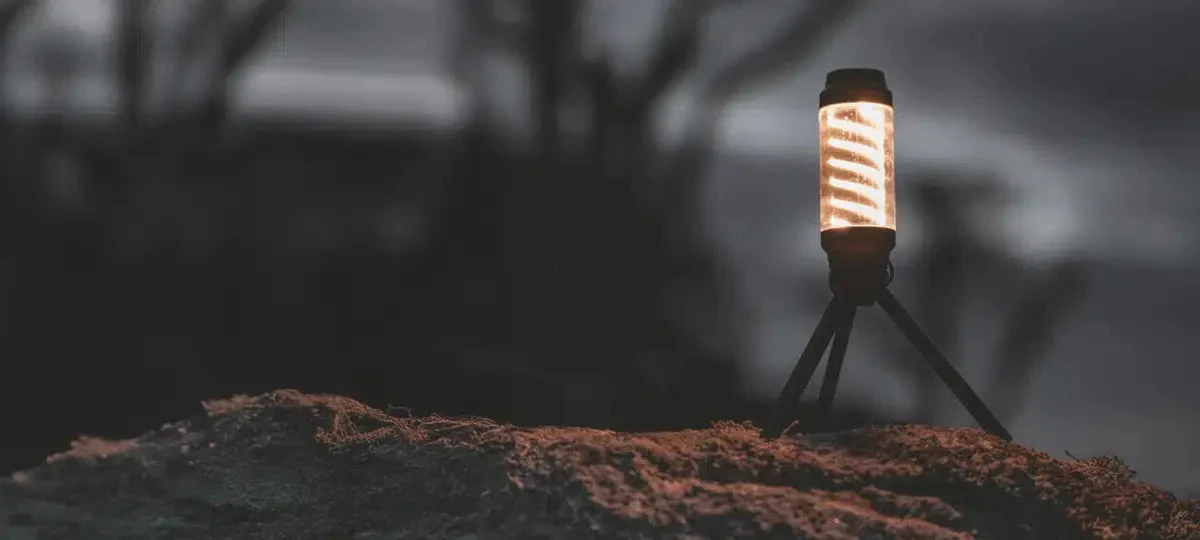 Easy Camp Wintergreen Compact Lantern 2 Easy Camp Wintergreen Compact Lantern - Image 2