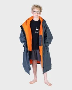 Dryrobe Advance Kids Long Sleeve Dark Grey / Orange 10 Dryrobe Advance Kids Long Sleeve Dark Grey / Orange -Outdoor Camping Discount kids advance greyorange 2
