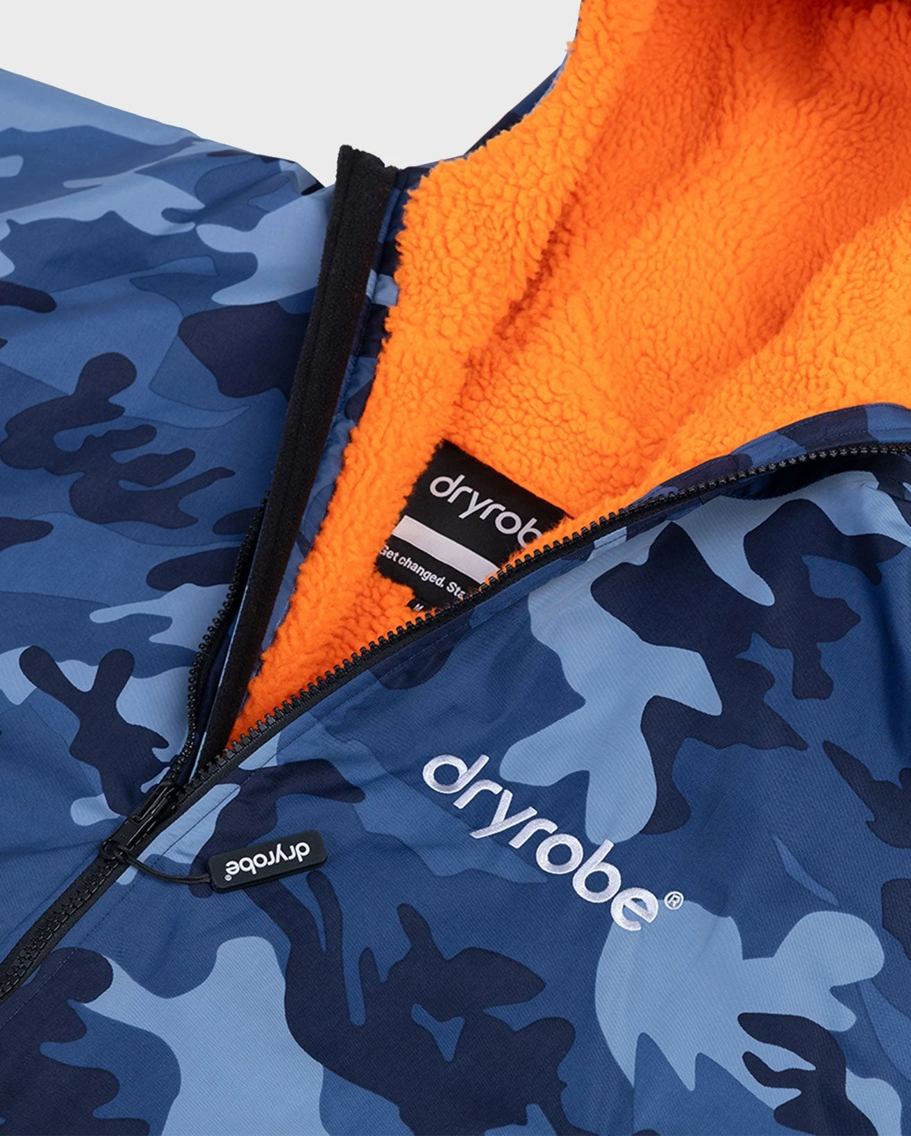 Dryrobe Advance Long Sleeve Blue Camo Orange 3 Dryrobe Advance Long Sleeve Blue Camo Orange - Image 3